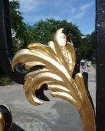 New gate detail